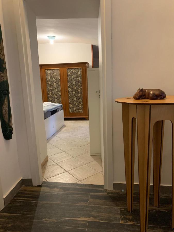 Intera Casa Agnano Fuorigrotta *